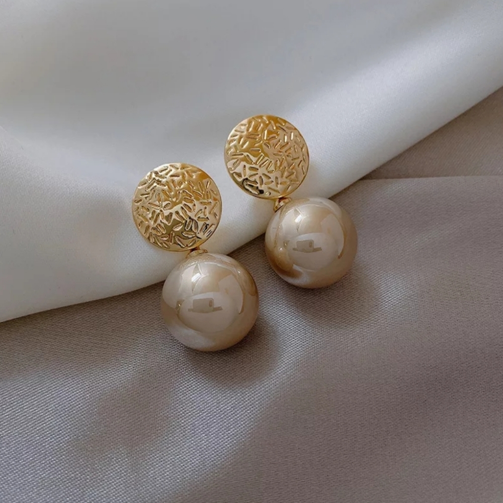 ❤️❤️❤️New Gold Plated Pearl earrings